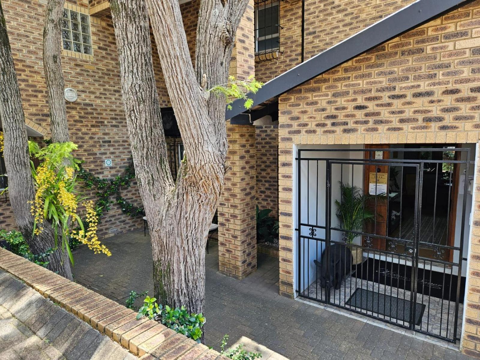 Hillton Manor Guest House Richards Bay Exterior photo
