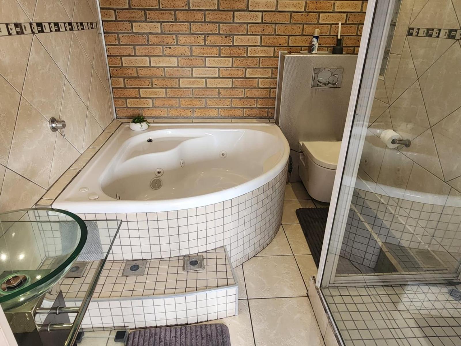 Hillton Manor Guest House Richards Bay Exterior photo
